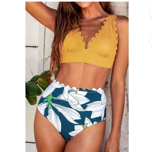 NWT Cupshe Hi WAISTED Floral Bikini - Picture 1 of 10